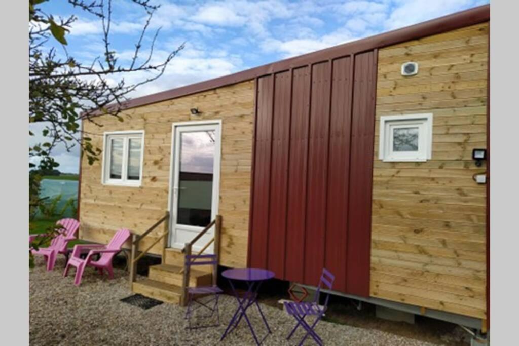 Tiny House Apartment Amecourt ภายนอก รูปภาพ